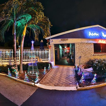 Adobe Hacienda Motel Голливуд Экстерьер фото